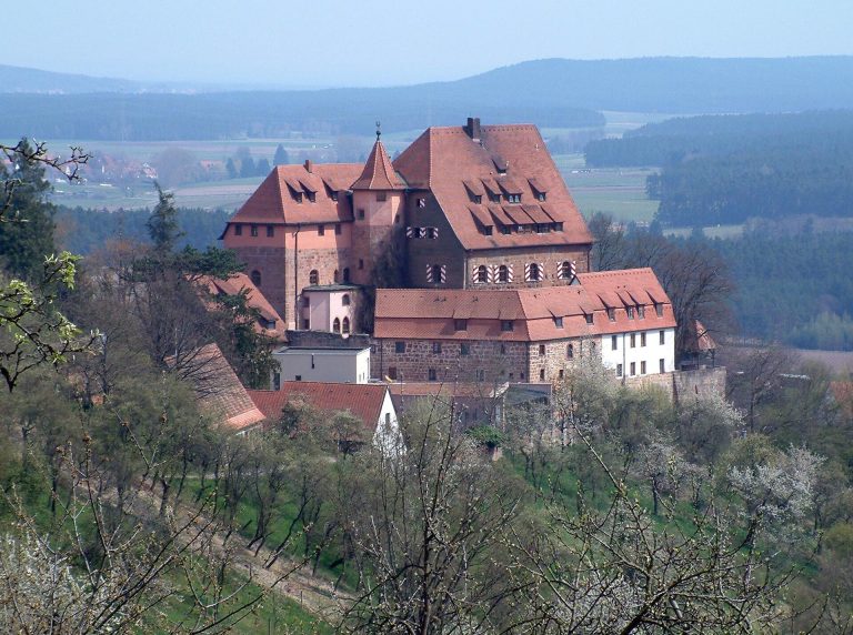 Burg Wernfels: A Medieval Administrative Castle and Youth Hostel