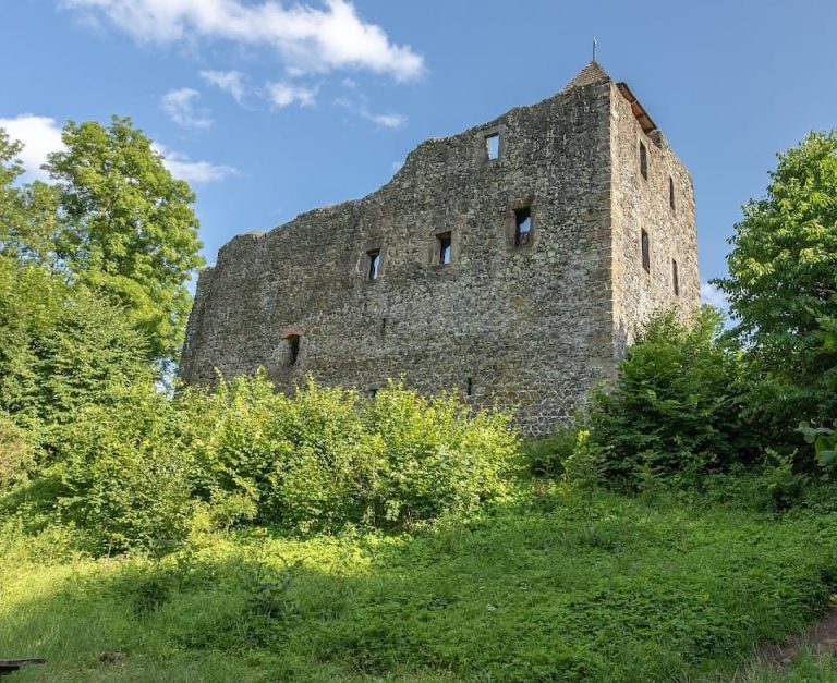 Česká Kamenice Castle: A Gothic Castle Ruin in Czechia