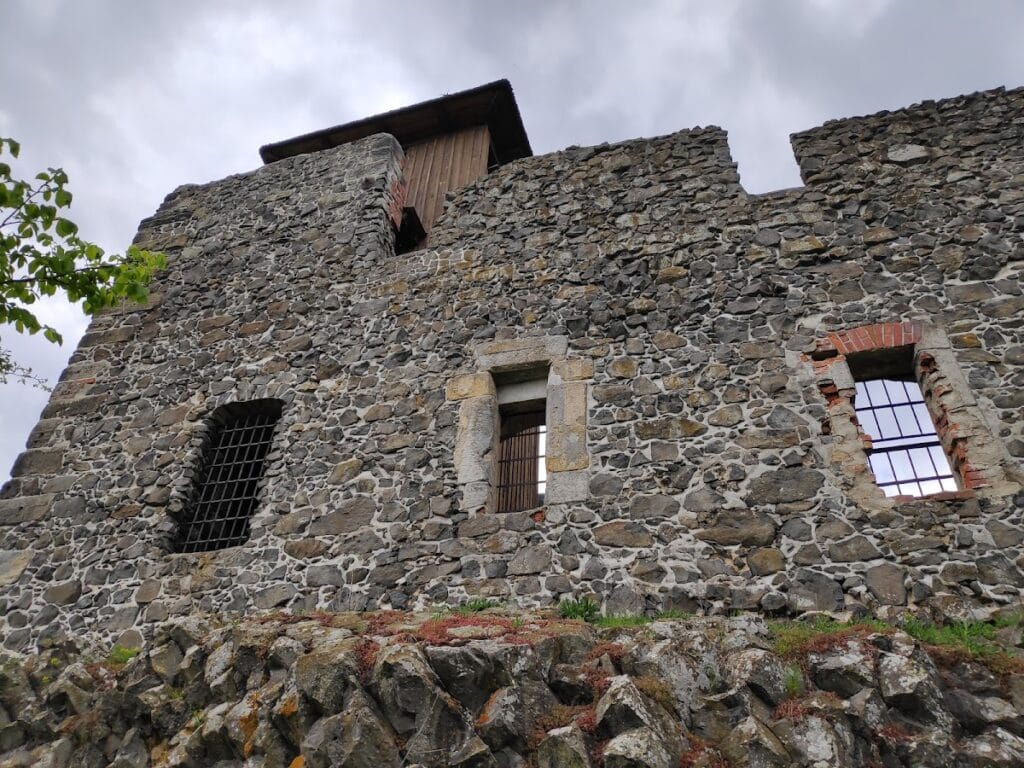 Česká Kamenice Castle: A Historic Bohemian Fortress 10 Česká Kamenice Castle