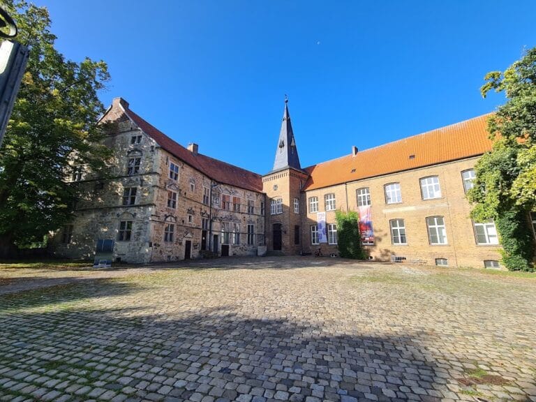 Burg Lüdinghausen: A Medieval and Renaissance Water Castle in Germany