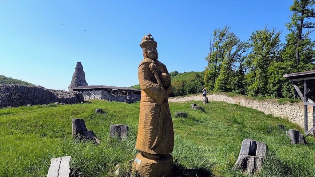 Pustý hrad: A Medieval Castle Complex in Slovakia 4 Pustý hrad
