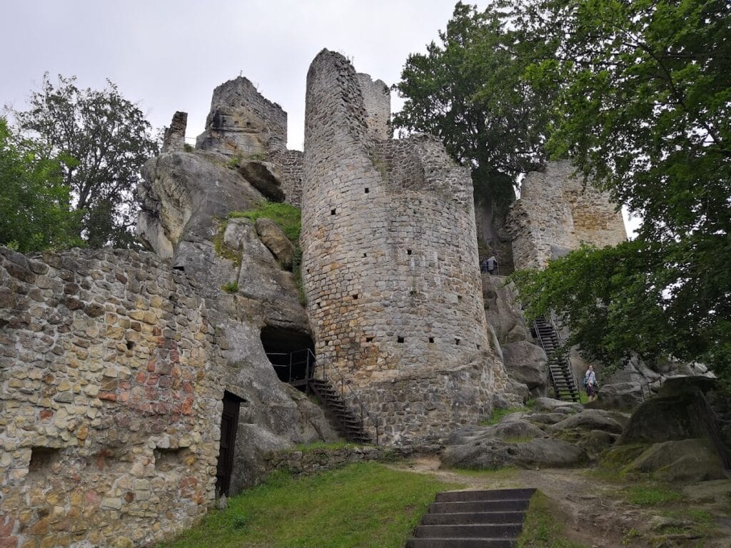 Frýdštejn Castle: A Medieval Rock Castle in Czechia 2 Frýdštejn Castle