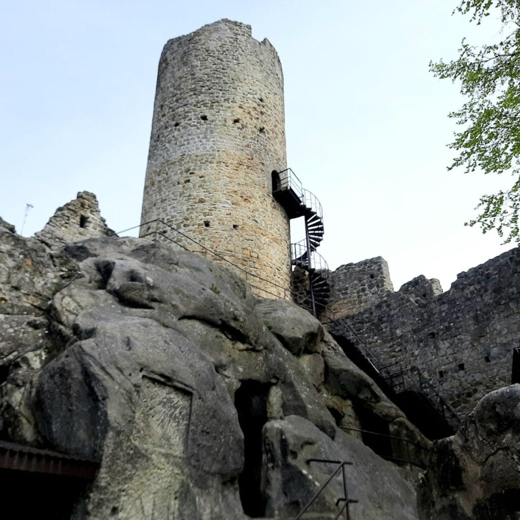 Frýdštejn Castle: A Medieval Rock Castle in Czechia 5 Frýdštejn Castle