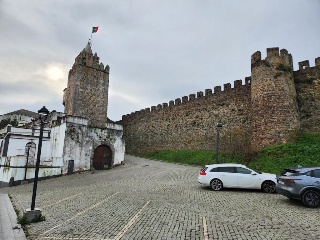 Castelo de Montemor-o-Novo: A Historic Fortress in Portugal 3 Castelo de Montemor-o-Novo