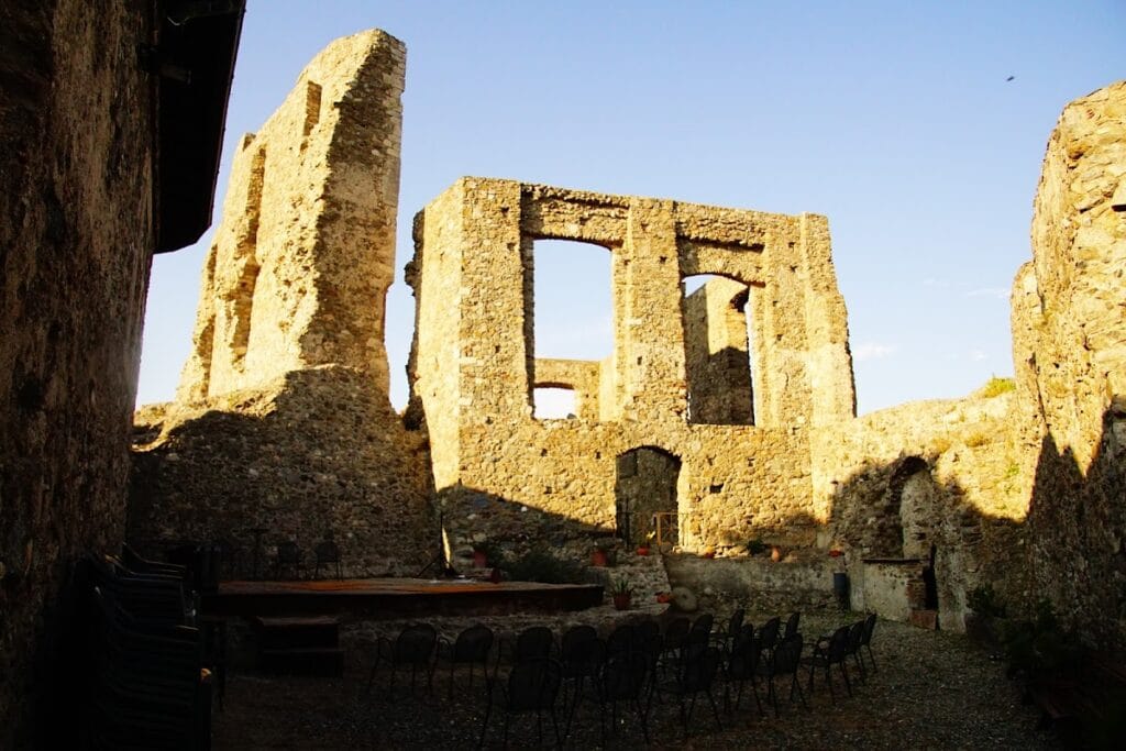 Borgia Castle: A Historic Fortress in Squillace, Italy 10 Borgia Castle