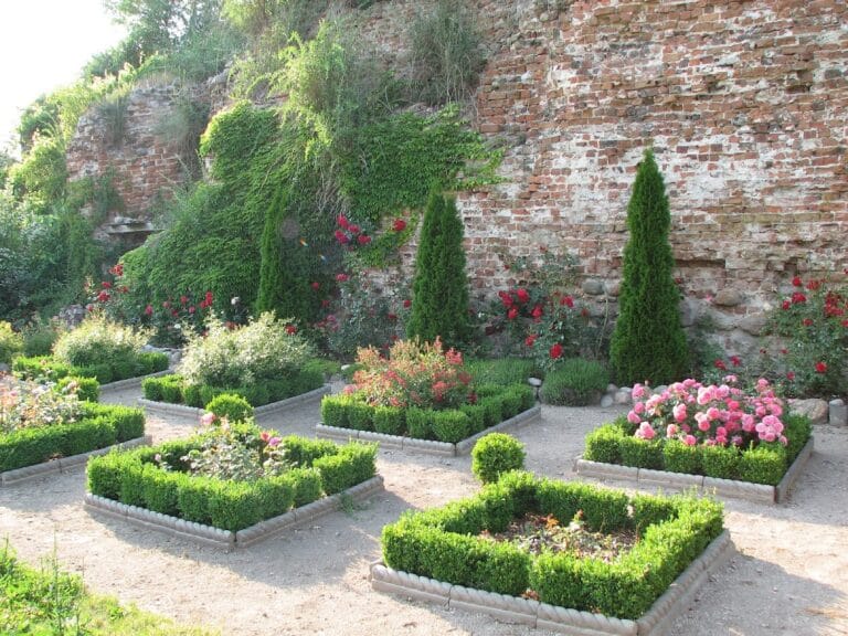 Łowicz Castle: A Historic Ecclesiastical Residence in Poland