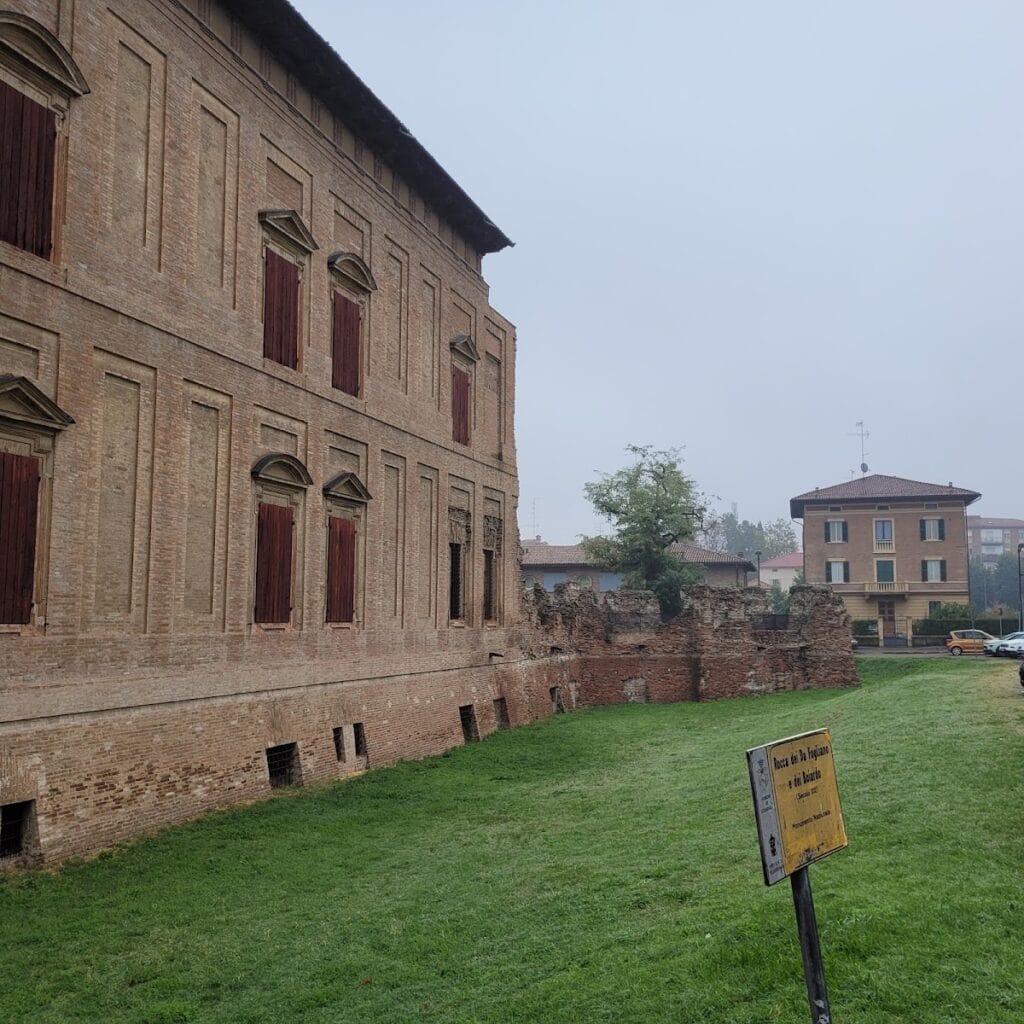 Rocca dei Boiardo: A Historic Castle in Scandiano, Italy 2 Rocca dei Boiardo