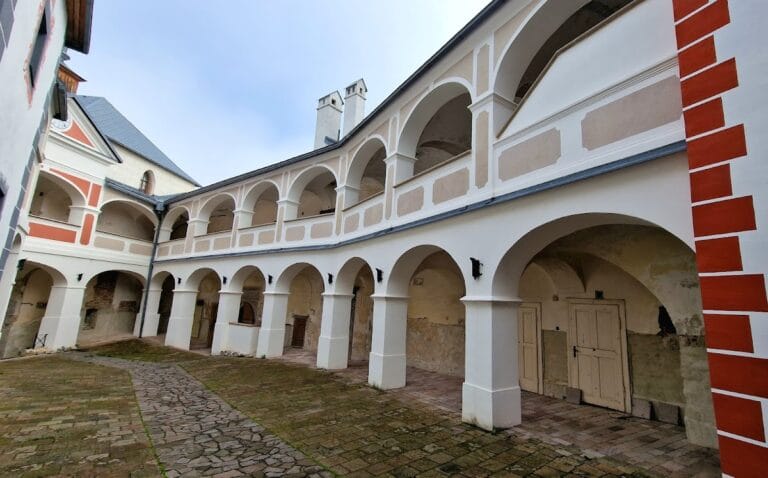 Ľupča Castle: A Historic Medieval Fortress in Slovakia