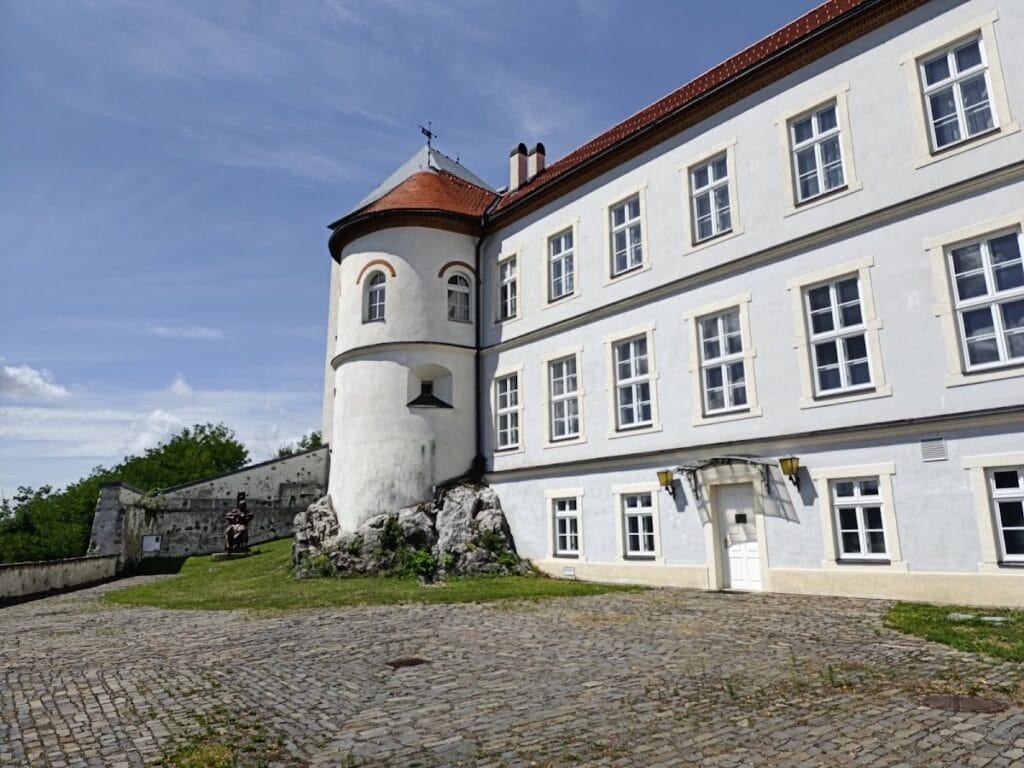 Ľupča Castle: A Medieval Royal Fortress in Slovakia 3 Ľupča Castle