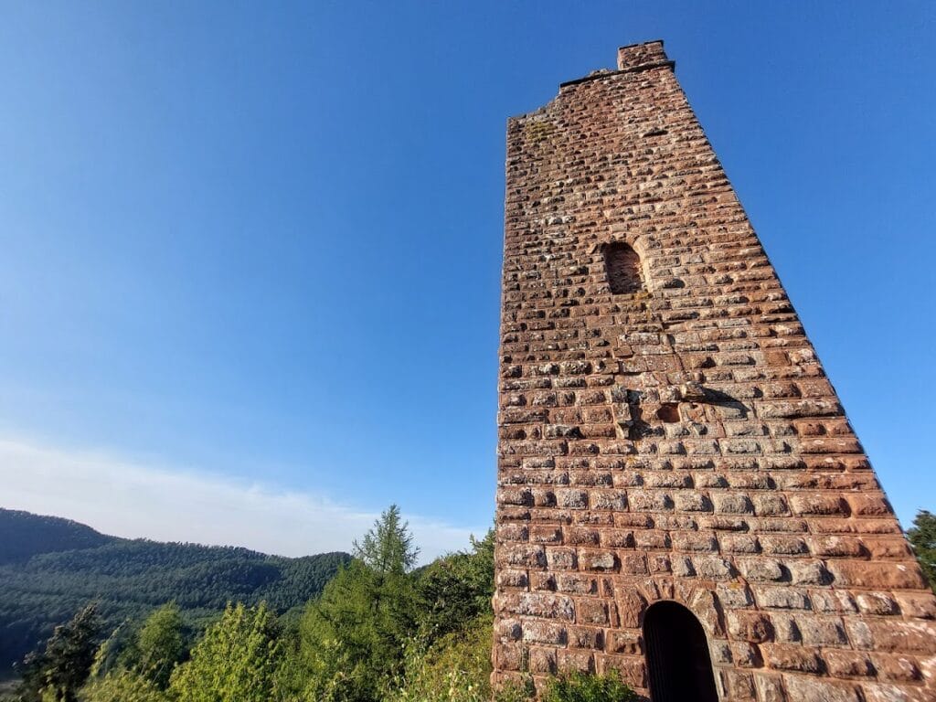 Château de Waldeck (Moselle): A Medieval Lorraine Fortress 2 Château de Waldeck (Moselle)