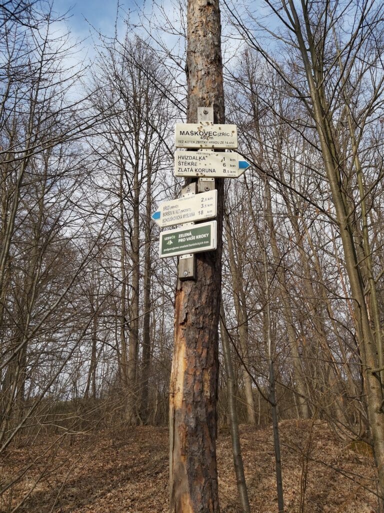 Maškovec Castle: A Medieval Fortress in the Czech Republic 9 Maškovec