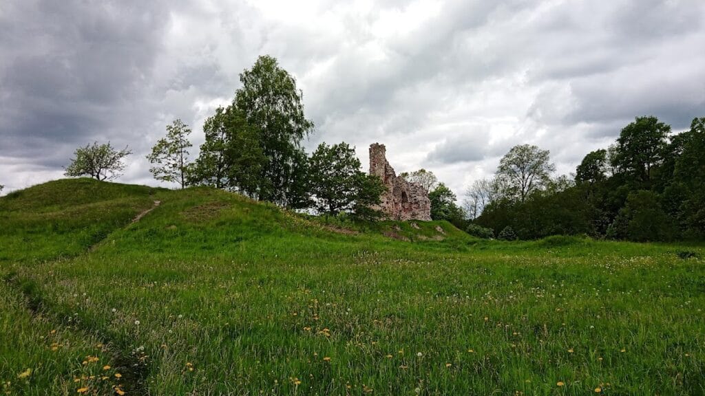 Aizkraukle Castle: A Medieval Livonian Fortress in Latvia 7 Aizkraukle Castle