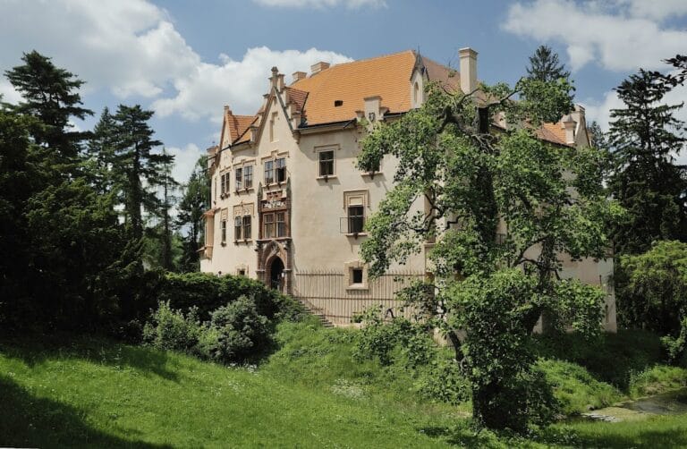 Vrchotovy Janovice Castle: A Historical Landmark in the Czech Republic