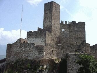 Hocheppan Castle: A Medieval Hilltop Fortress in Italy