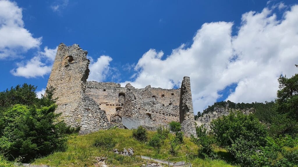 Belfort castle ruin