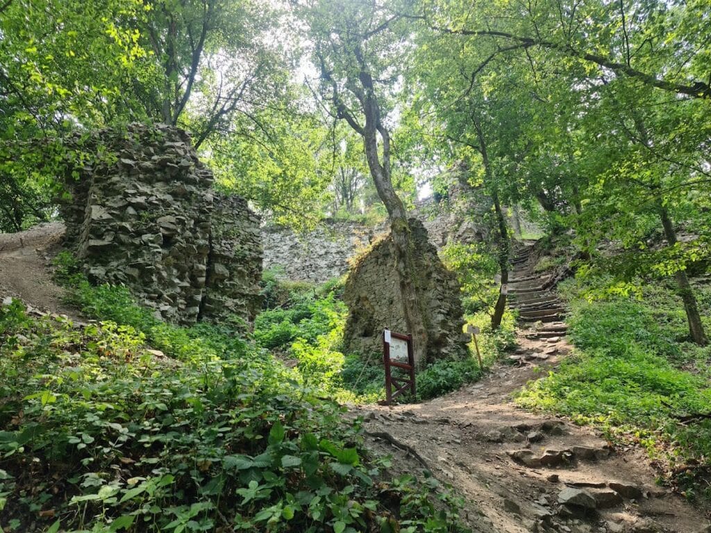 Biely Kameň: A Medieval Castle Ruin in Slovakia 7 Biely Kameň