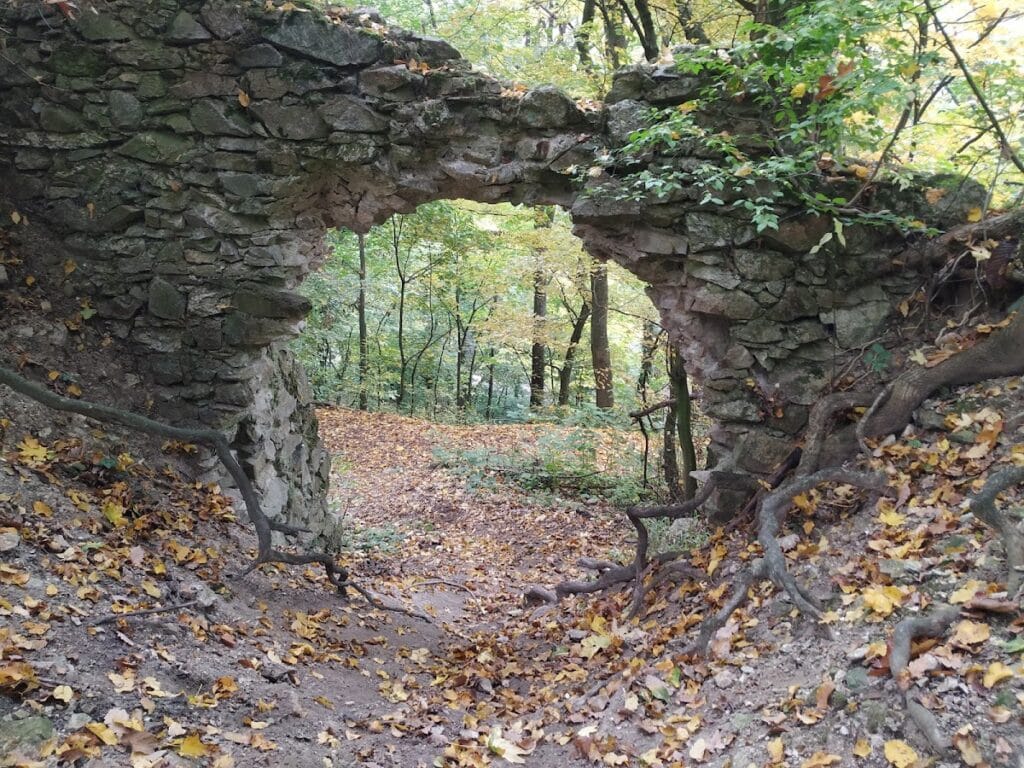 Biely Kameň: A Medieval Castle Ruin in Slovakia 8 Biely Kameň