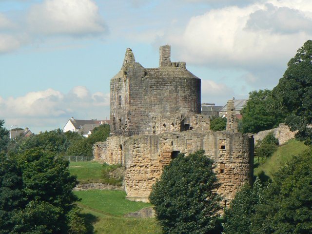 Ravenscraig Castle: A Scottish Artillery Defence Castle in Kirkcaldy