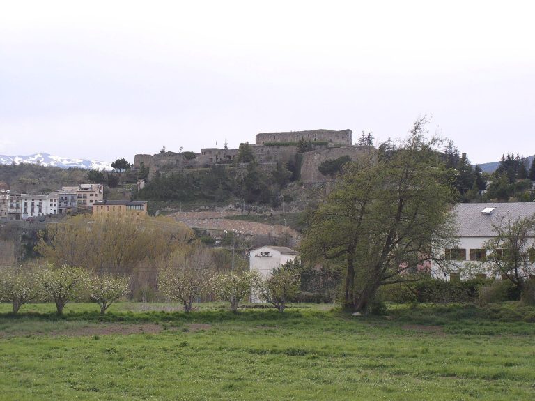 Castell de Ciutat: A Historic Fortress in Spain