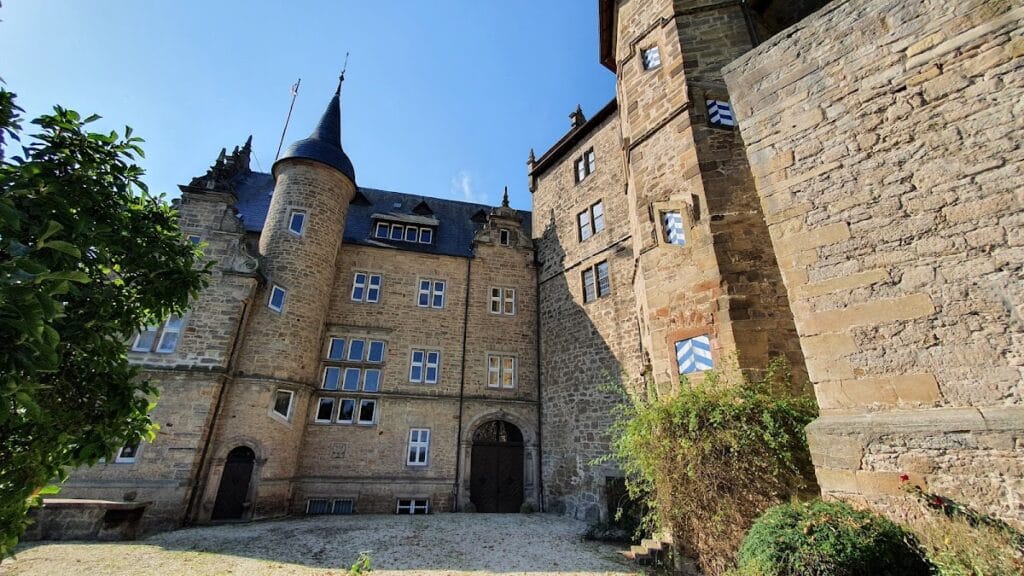 Burg Adelebsen: A Medieval Hilltop Castle and Palace in Germany 2 Burg Adelebsen