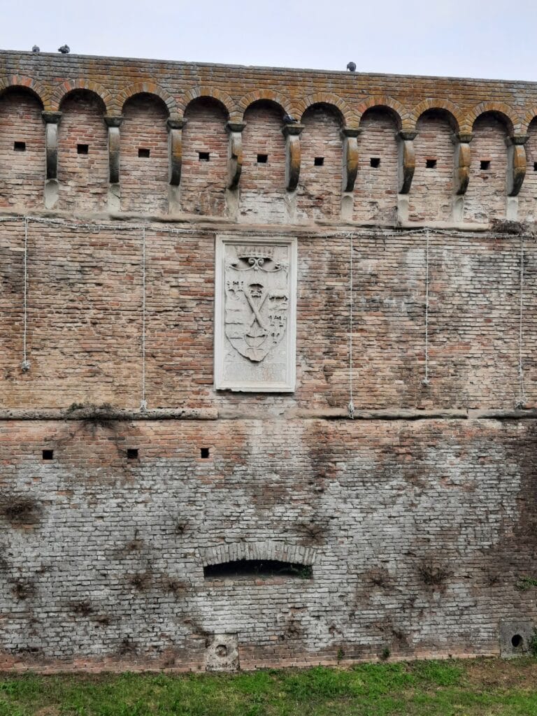 Rocca di Ravaldino: A Medieval Fortress in Forlì, Italy 9 Rocca di Ravaldino