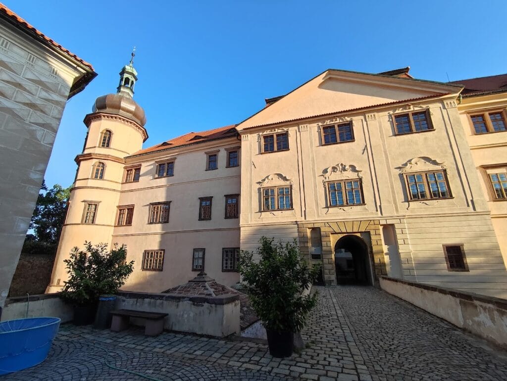 Kostelec nad Černými lesy Castle: A Royal Fortress and Renaissance Château 3 castle in Kostelec nad Černými lesy