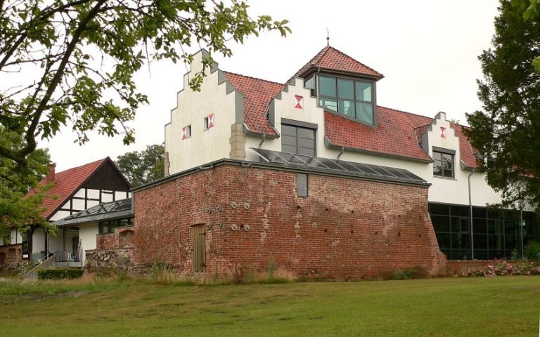 Burg Rethem: A Medieval Border Castle in Germany