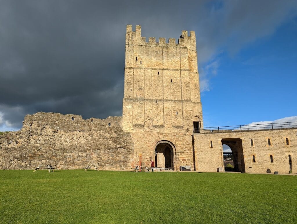 Richmond Castle: A Norman Stronghold in North Yorkshire, UK 7 Richmond Castle