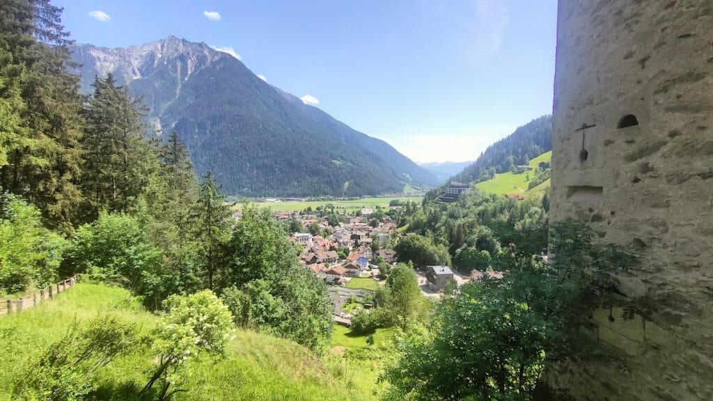 Taufers Castle: A Medieval Fortress Controlling the Ahrntal Route 5 Taufers Castle