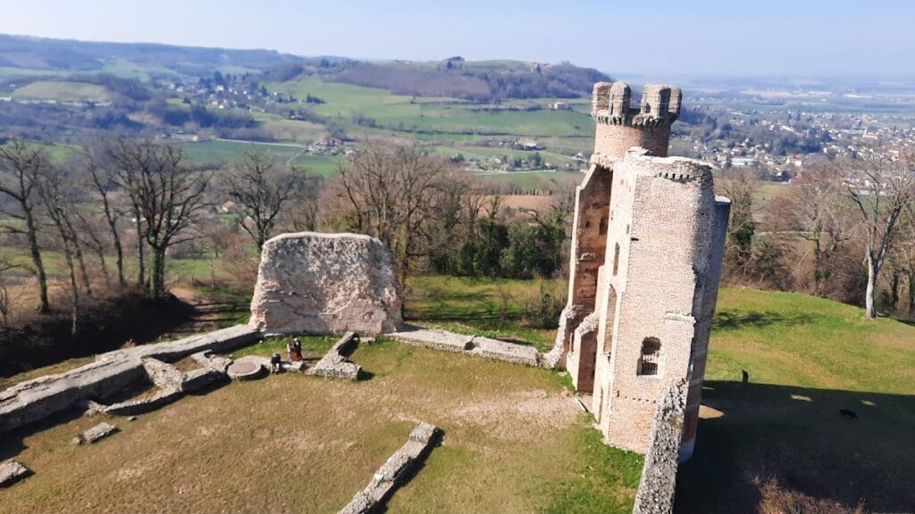 Bressieux Castle: A Medieval Fortified Seat in France 2 Château de Bressieux
