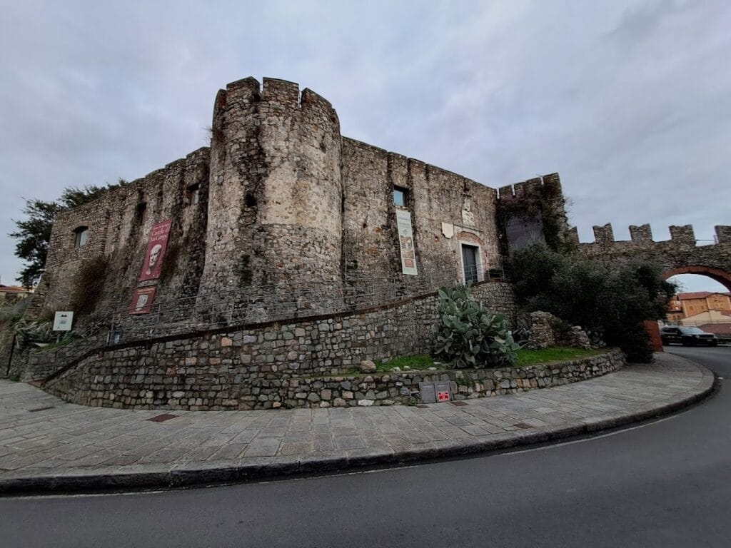 Castello San Giorgio: A Historic Fortress in La Spezia, Italy 6 Castello San Giorgio
