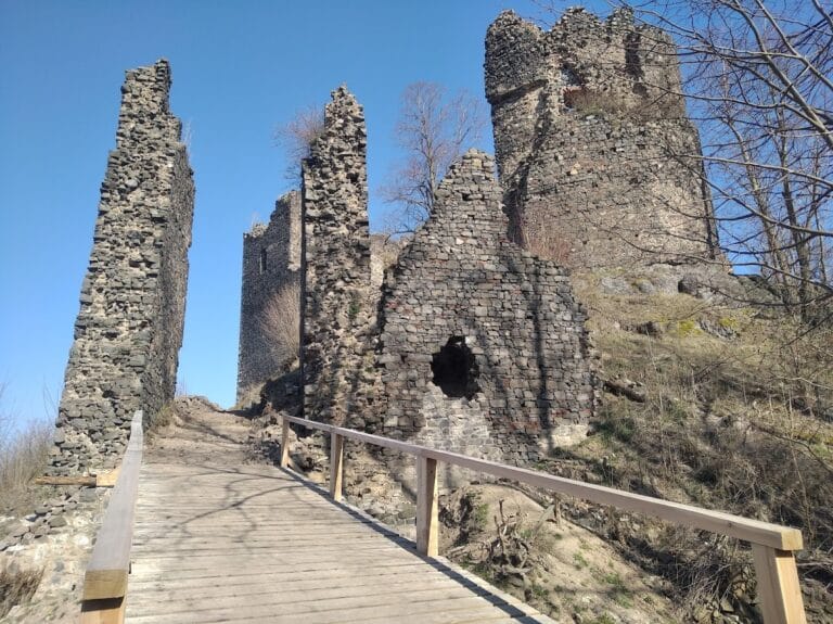 Egerberk Castle: A Gothic Fortress near Lestkov in the Czech Republic