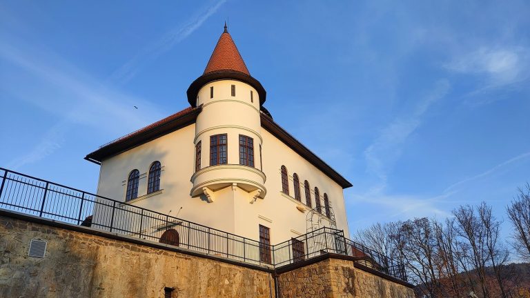 Budatín Castle: A Medieval Fortress and Noble Residence in Slovakia