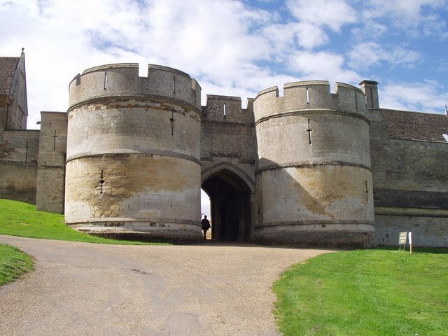 Rockingham Castle: A Former Royal Castle and Hunting Lodge in England
