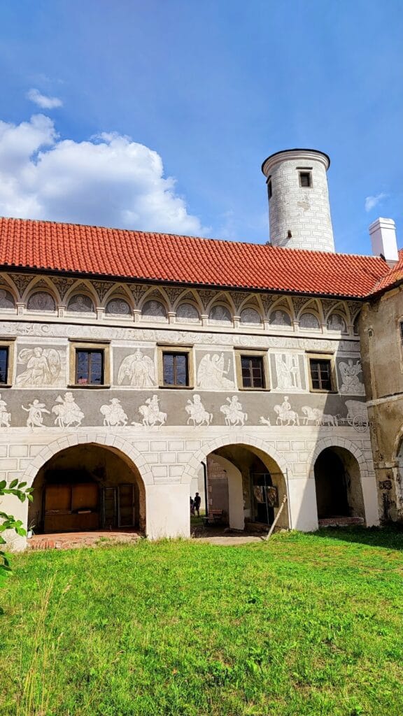 Castle Červená Řečice: A Medieval Estate Castle and Renaissance Chateau in Czechia 4 Castle Červená Řečice
