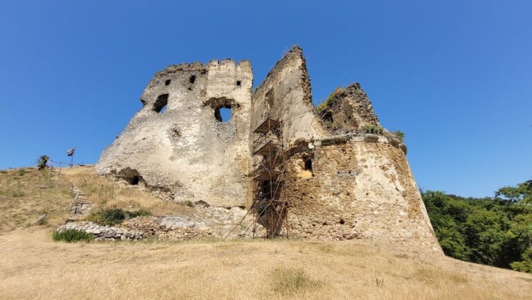 Čičava Castle: A Medieval Fortress in Slovakia