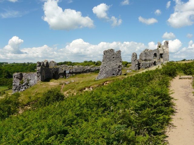Pennard Castle: A Ruined Medieval Castle in South Wales