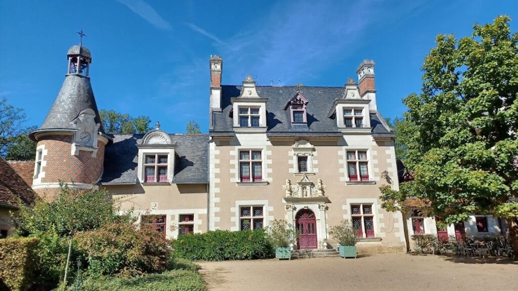 Château de Troussay: A Renaissance Loire Château in France 2 Château de Troussay