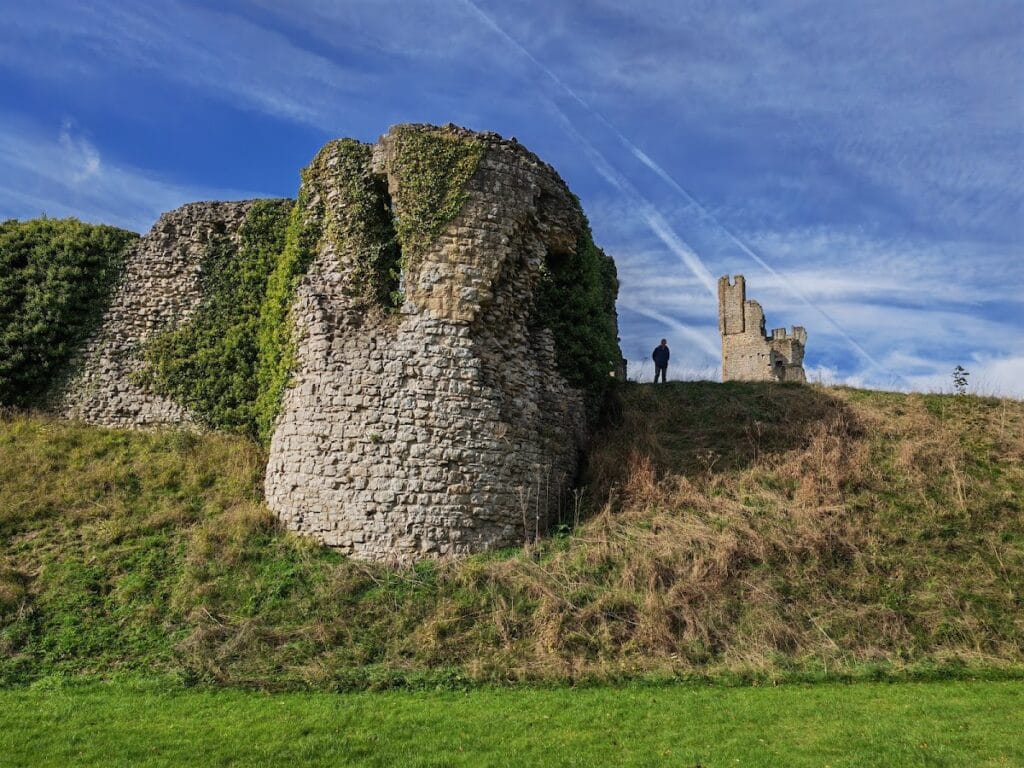 Helmsley Castle: A Norman and Tudor Stronghold in England 9 Helmsley Castle