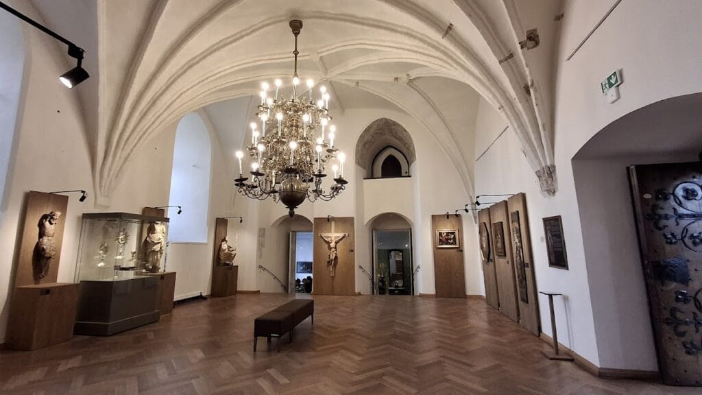 Castle of Warmian Bishops in Olsztyn: A Medieval Administrative and Defensive Stronghold 5 Castle of Warmian Bishops in Olsztyn