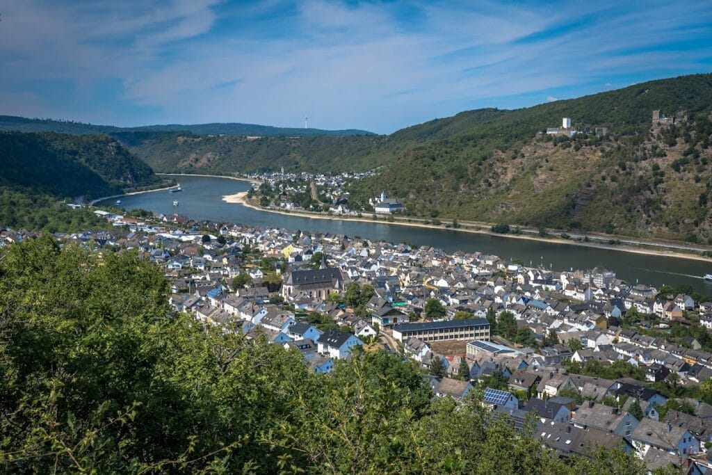 Sterrenberg Castle: A Medieval Fortress on the Rhine in Germany 4 Sterrenberg Castle