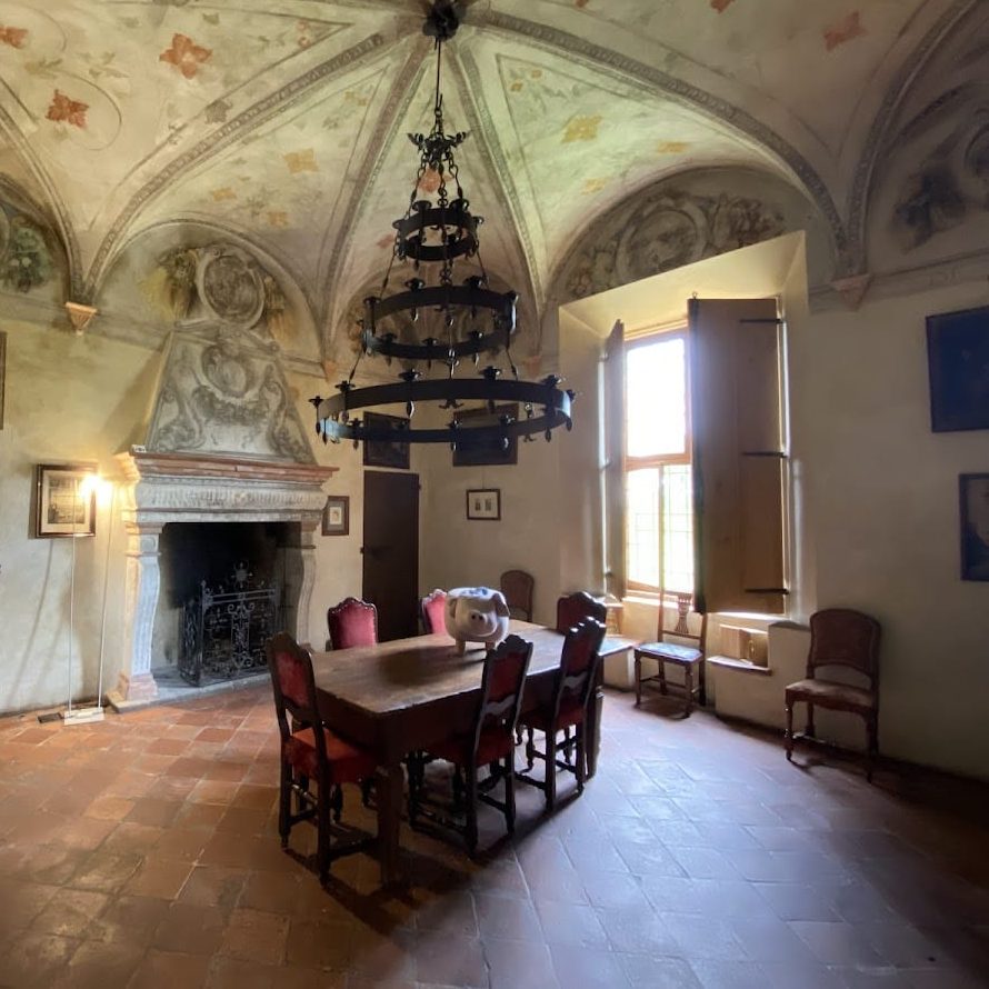 Antica Corte Pallavicina: A Medieval Fortress and Pallavicino Residence in Italy 4 Antica Corte Pallavicina
