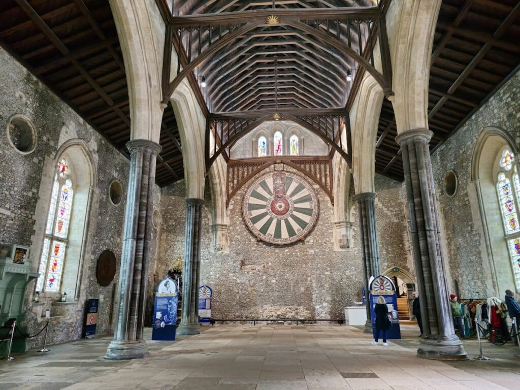 Winchester Castle: A Norman Royal Fortress in England 1 Winchester Castle