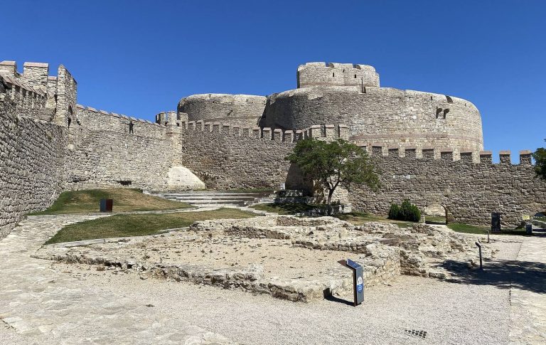 Kilitbahir Castle: An Ottoman Fortress Guarding the Dardanelles