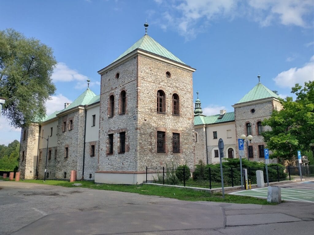Sielecki Castle: A Historic Fortified Residence and Cultural Centre in Poland 2 Sielecki Castle