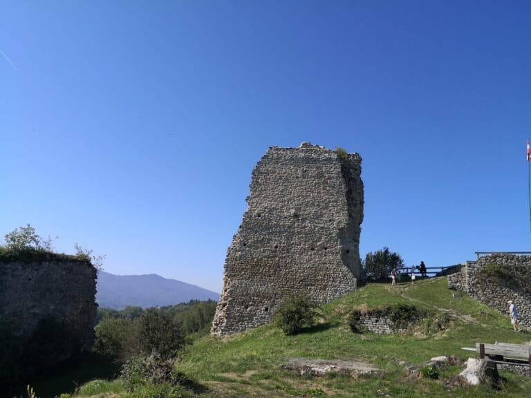 Château d’Allinges-Vieux: A Medieval Fortress in Allinges, France