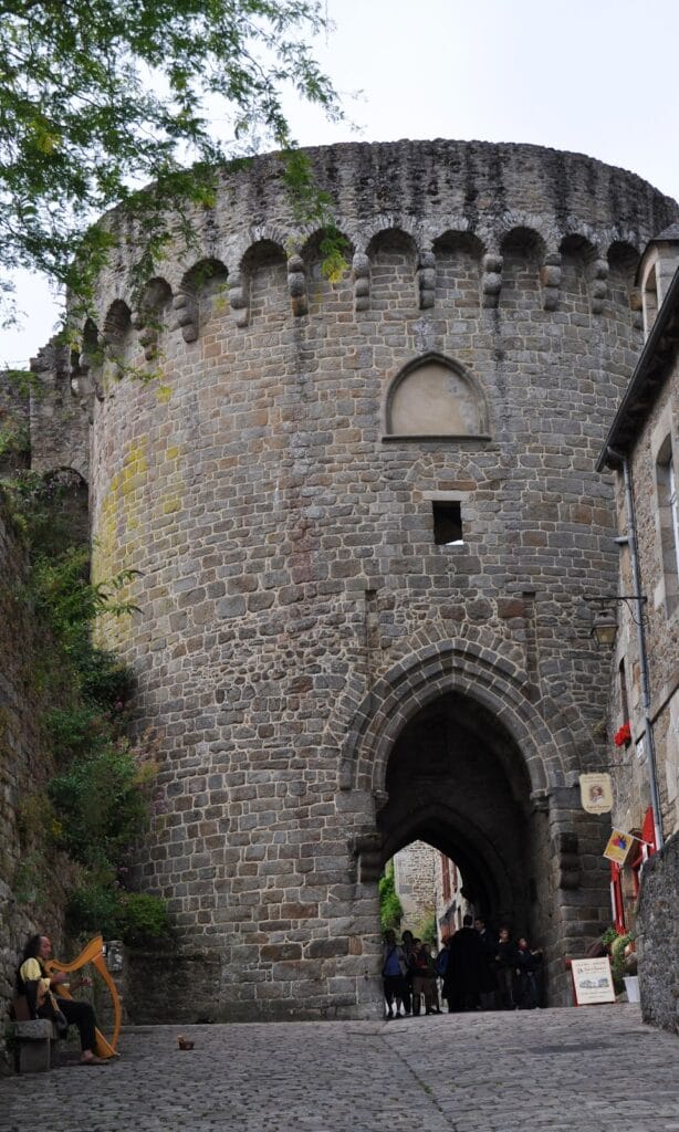 Château de Dinan: A Medieval Fortress and Museum in France 9 Château de Dinan