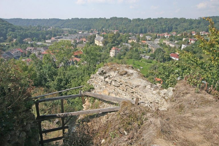 Castle Ruin of Brandýs nad Orlicí: A Gothic and Renaissance Castle in Czechia