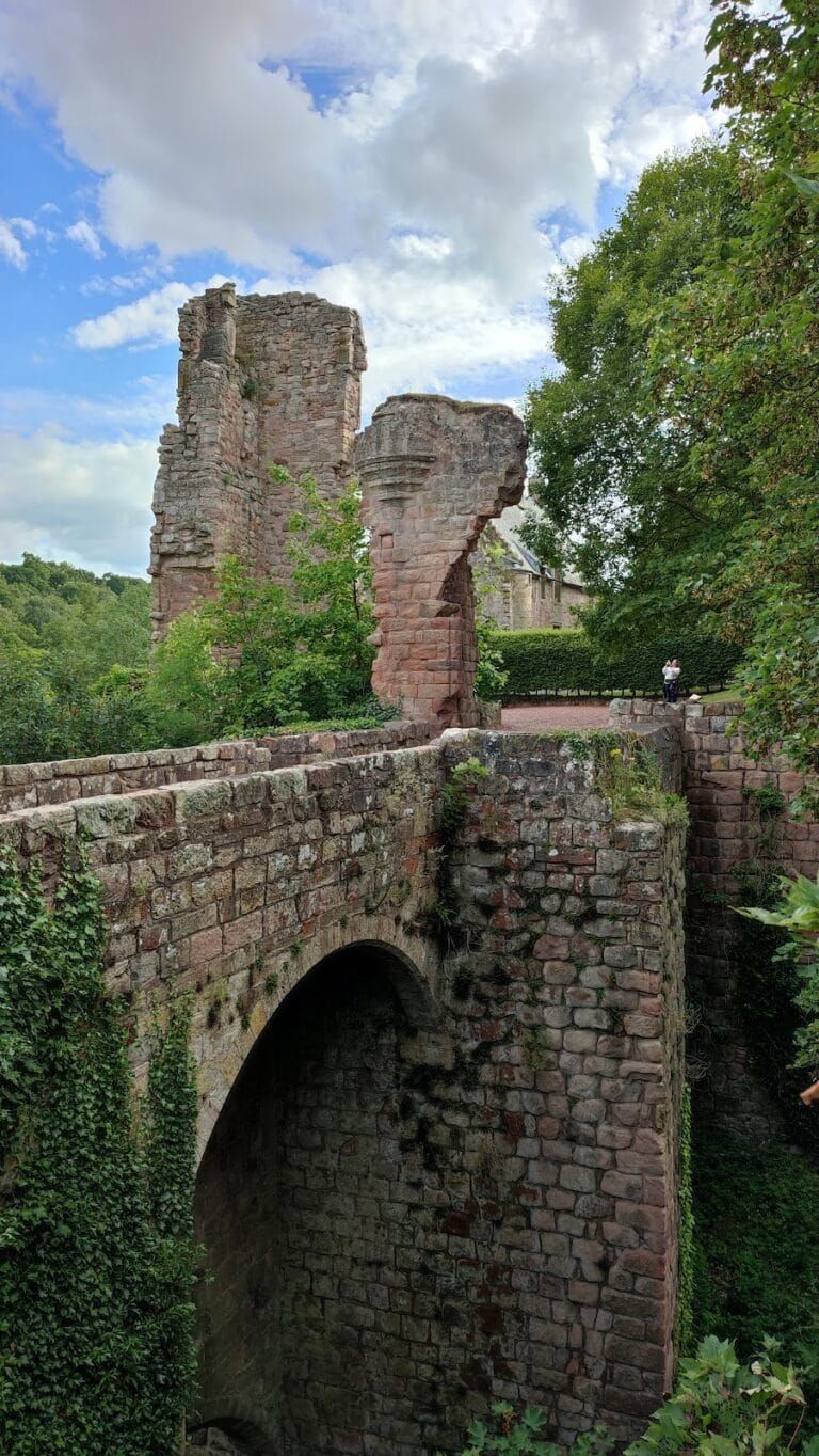 Roslin Castle: A Historic Medieval Fortress in Scotland