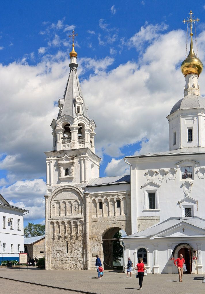 Palace of Andrei Bogolyubsky: A Twelfth-Century Princely Residence in Russia 2 Palace of Andrei Bogolyubsky